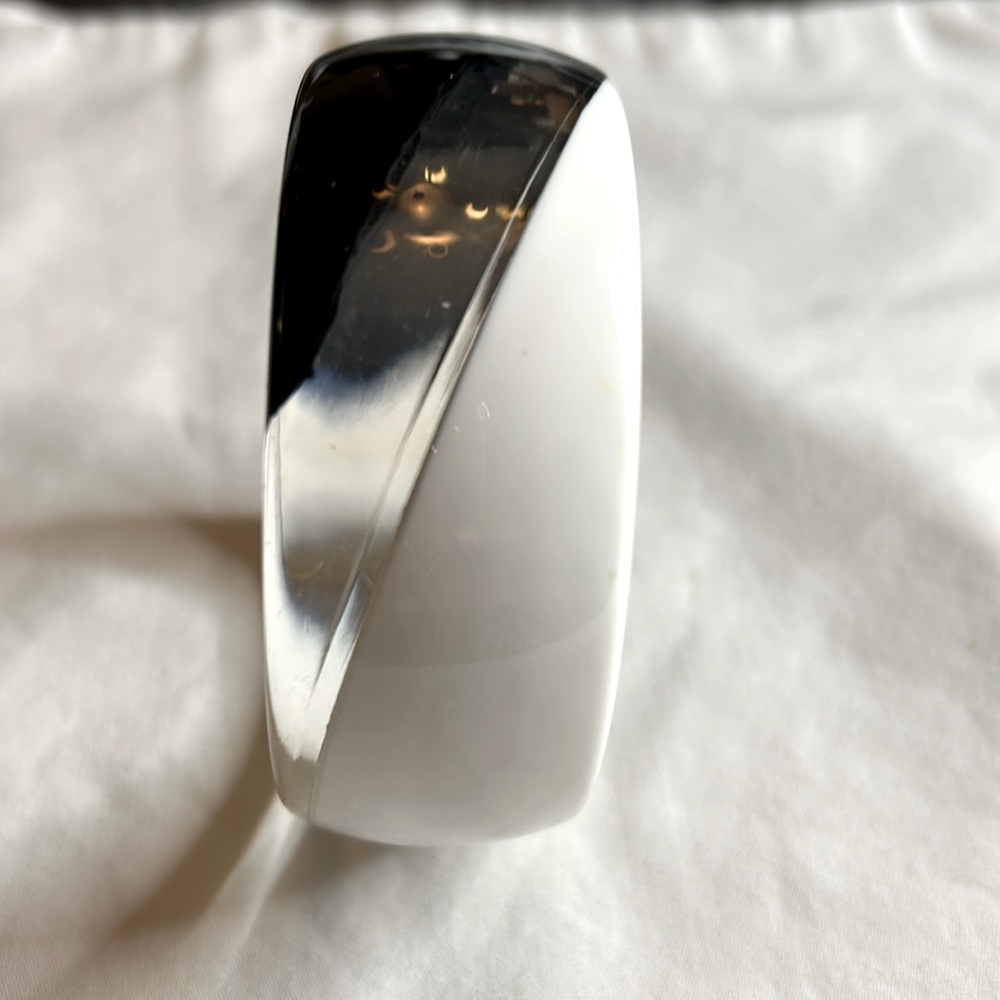 1980 mod bangle, Lucite, black-and-white and clear